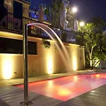 فندق Anita 3*