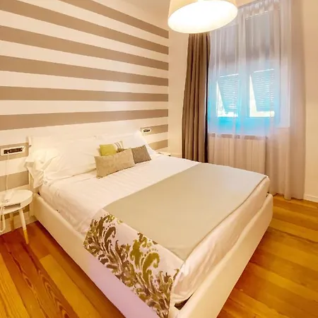 Anita 3*