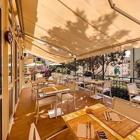 Anita Hotel 3*