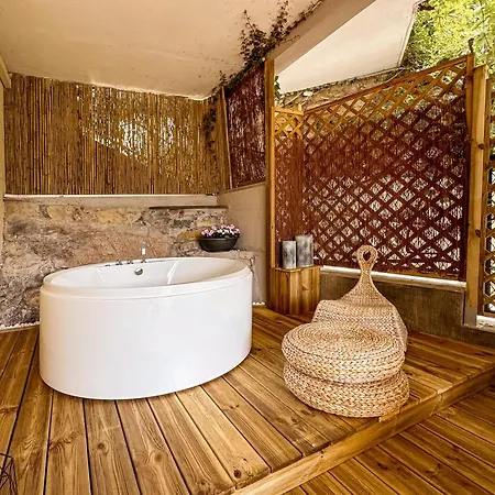 Anita Hotel