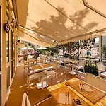 Anita Hotel 3*